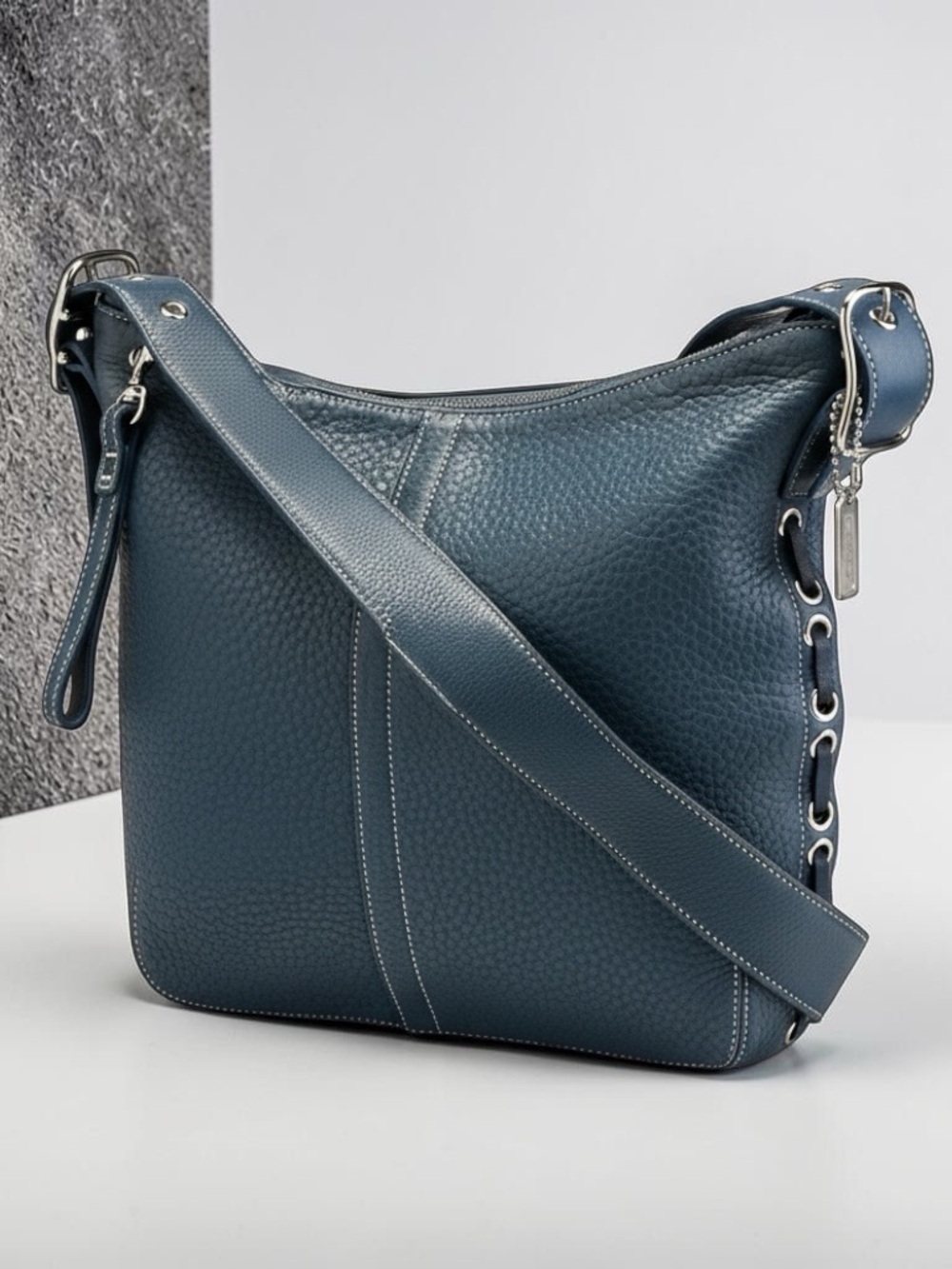 Authentic Coach 9350 Vintage Blue Pebbled Leather Convertible Bag